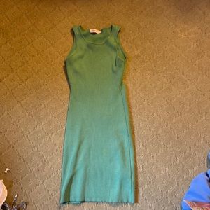 Green dress circle back